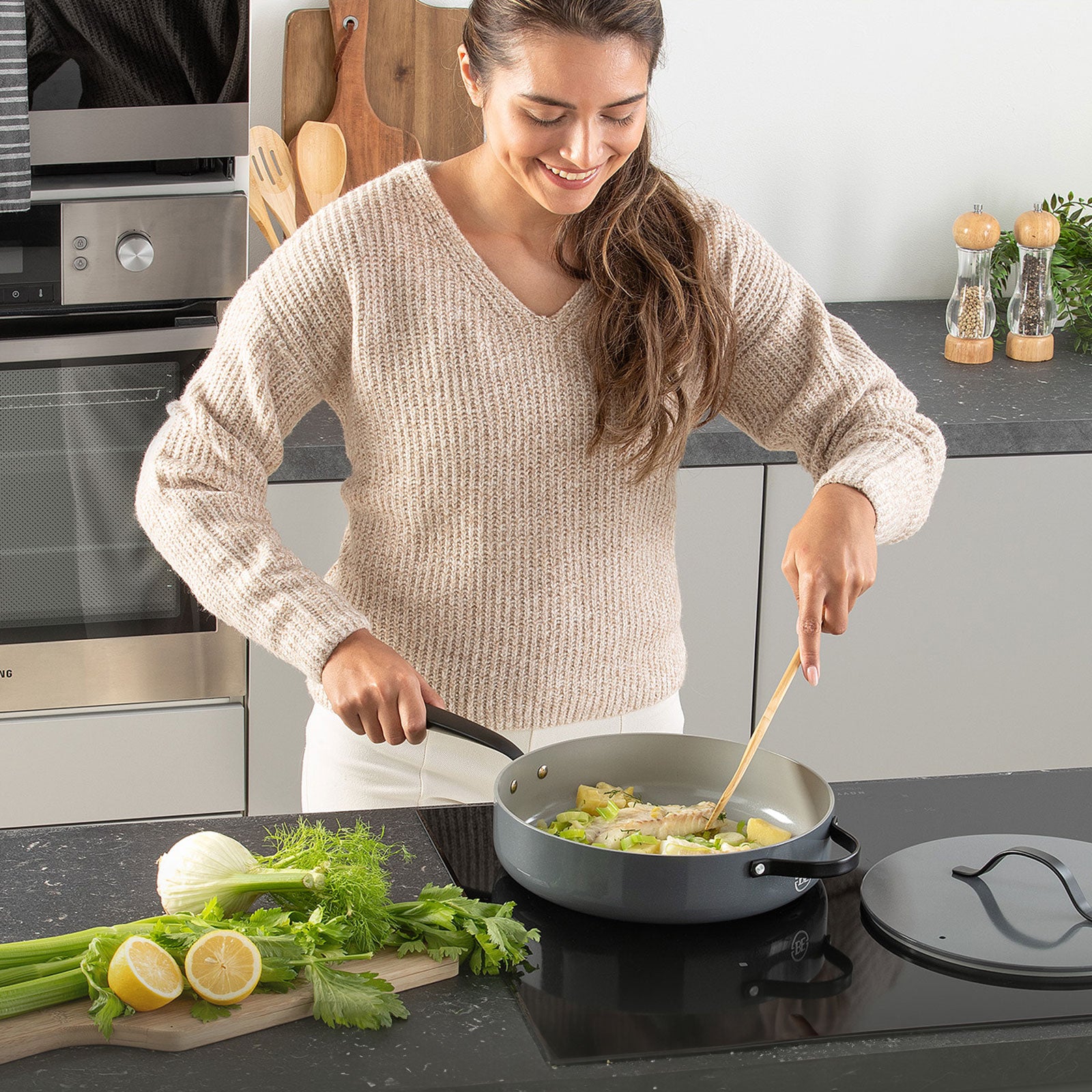 BE Living Essential Sautépanne m/lokk - Ø28cm