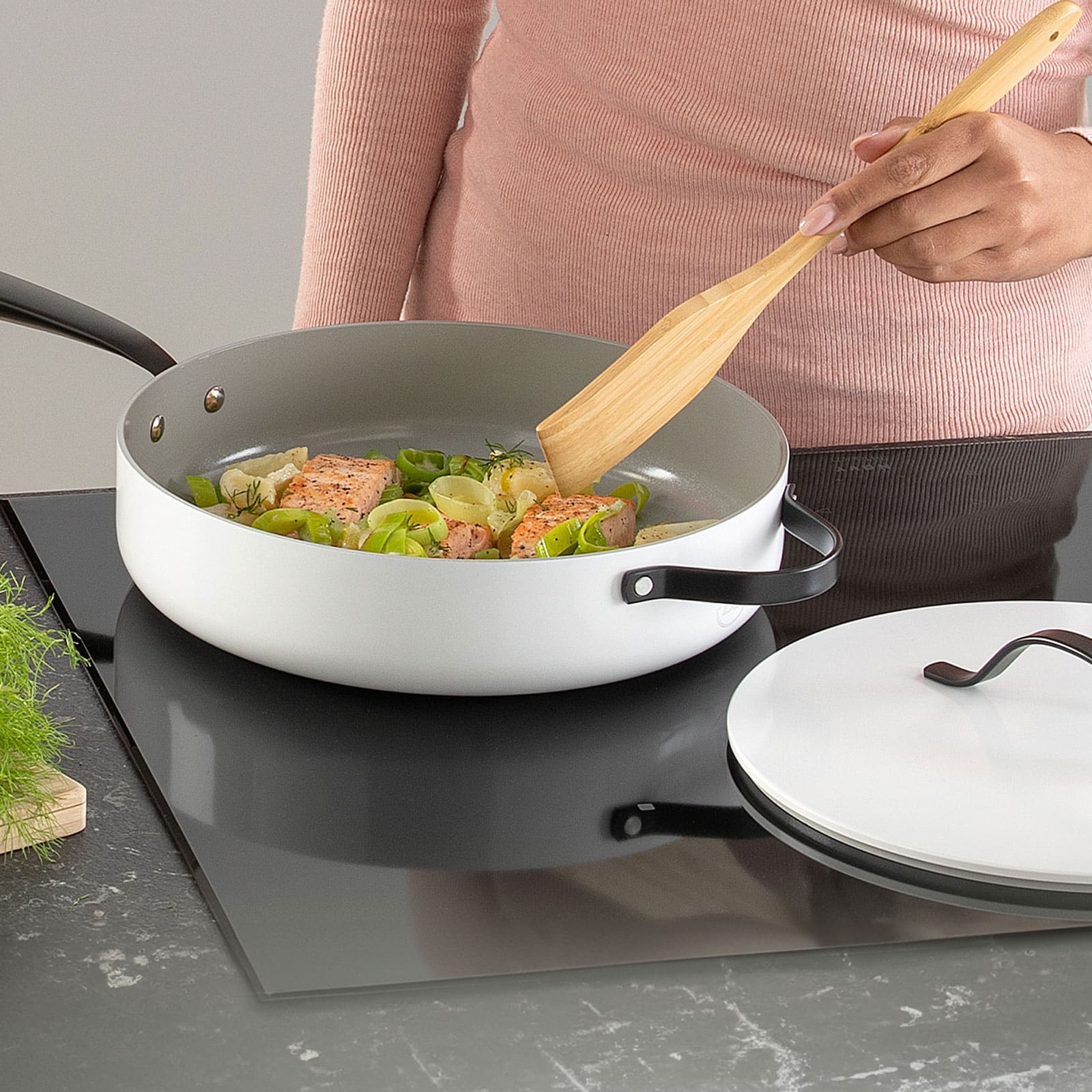 BE Living Essential Sautépanne m/lokk - Ø28cm