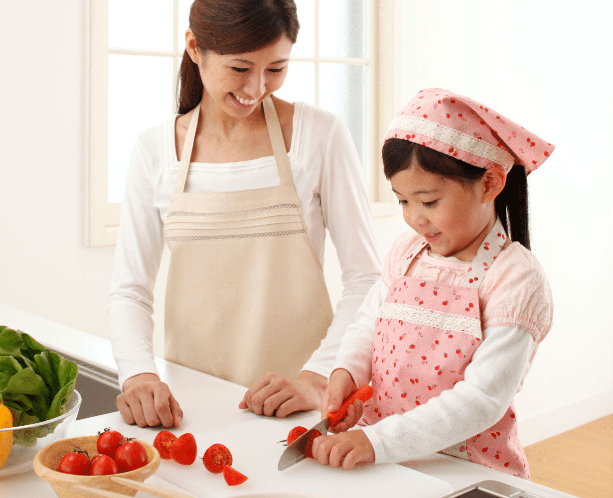 Skap varige minner: Gleden og viktigheten av å lage mat med barna dine