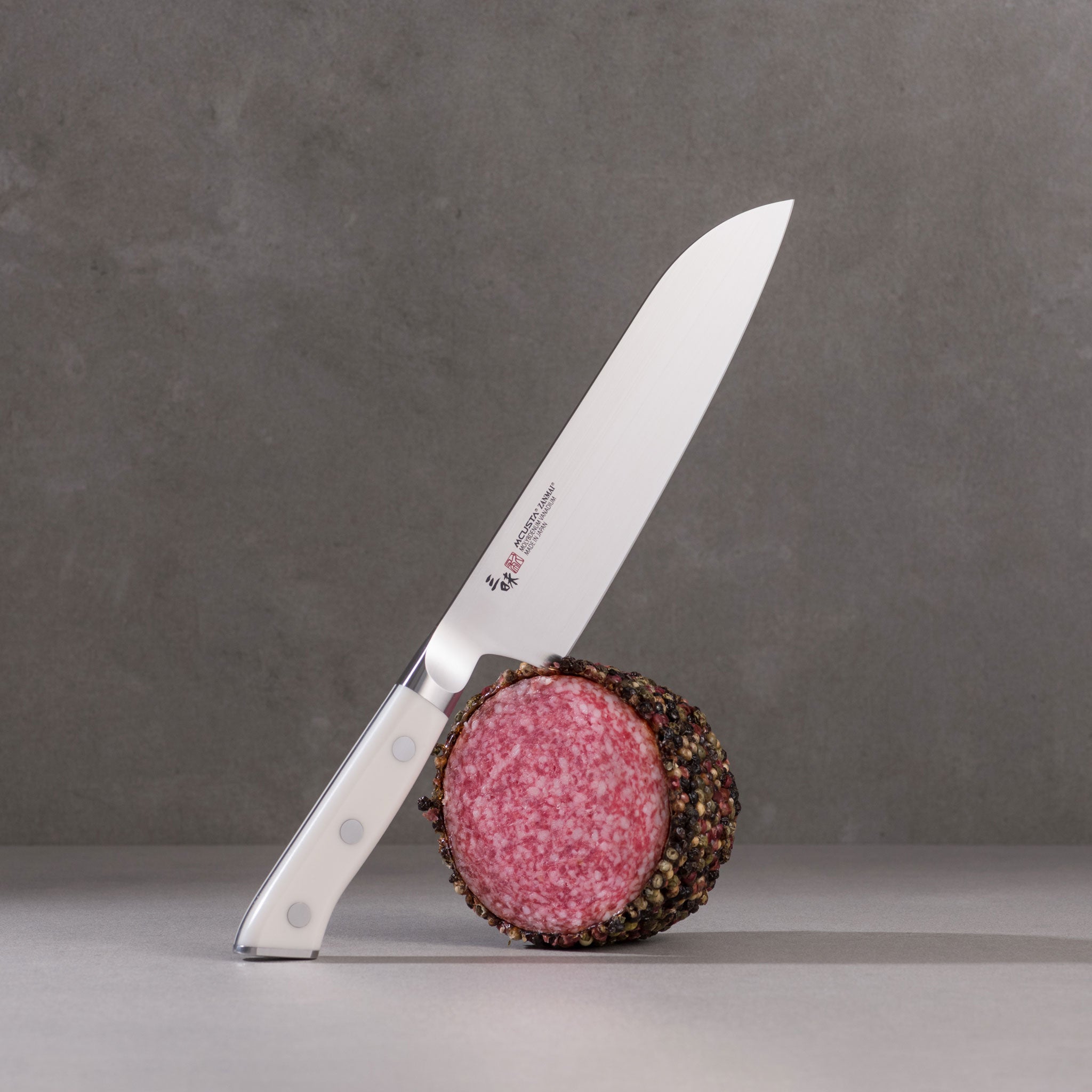 Mcusta Zanmai Classic Molybdenum Santokukniv 18 cm