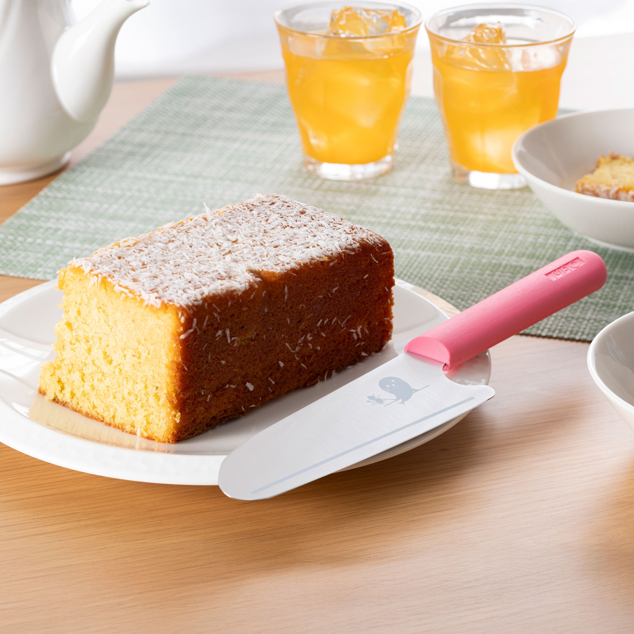 MAC Barnekniv Rosa 12,5 cm