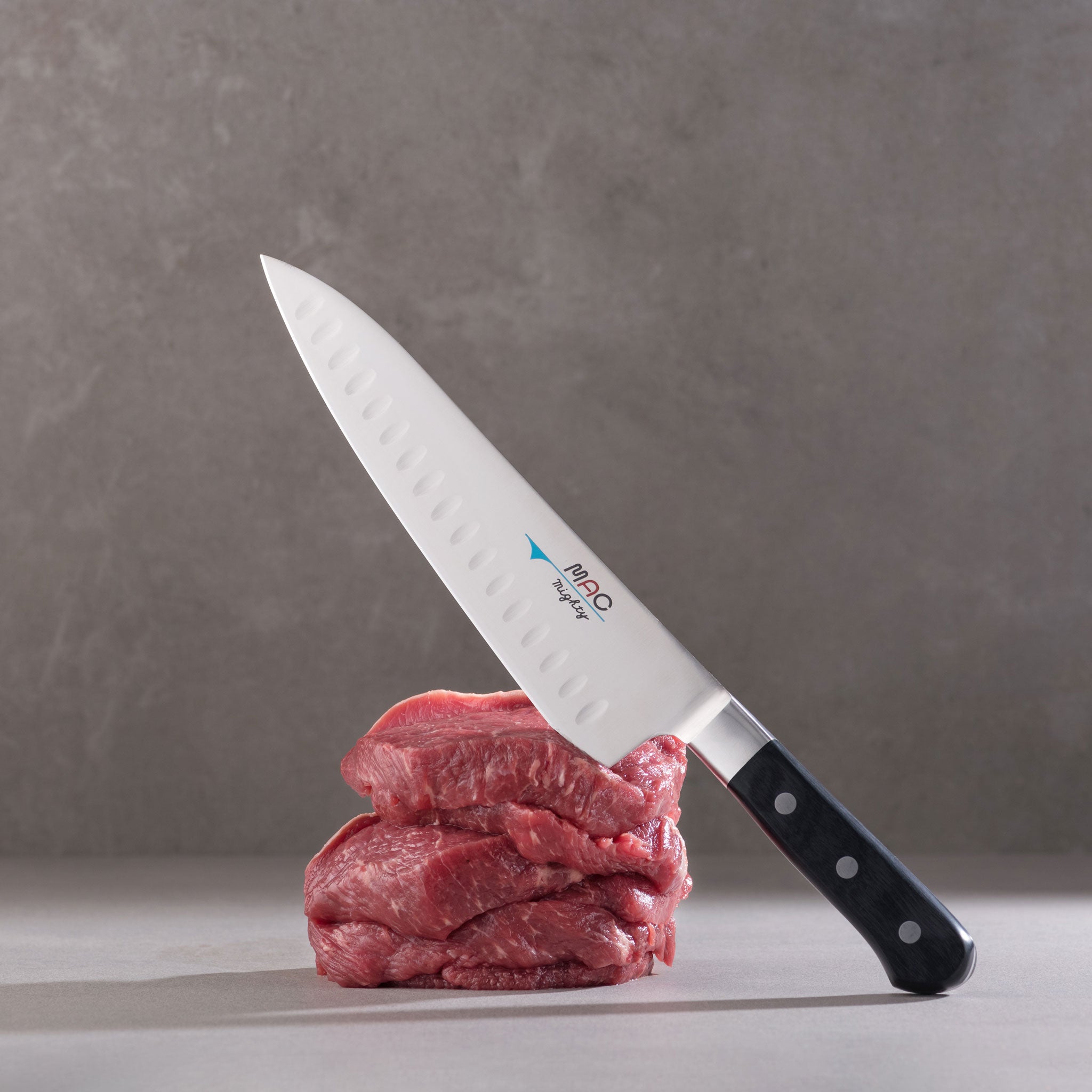 MAC Professional Kokkekniv med luftspalt 20 cm