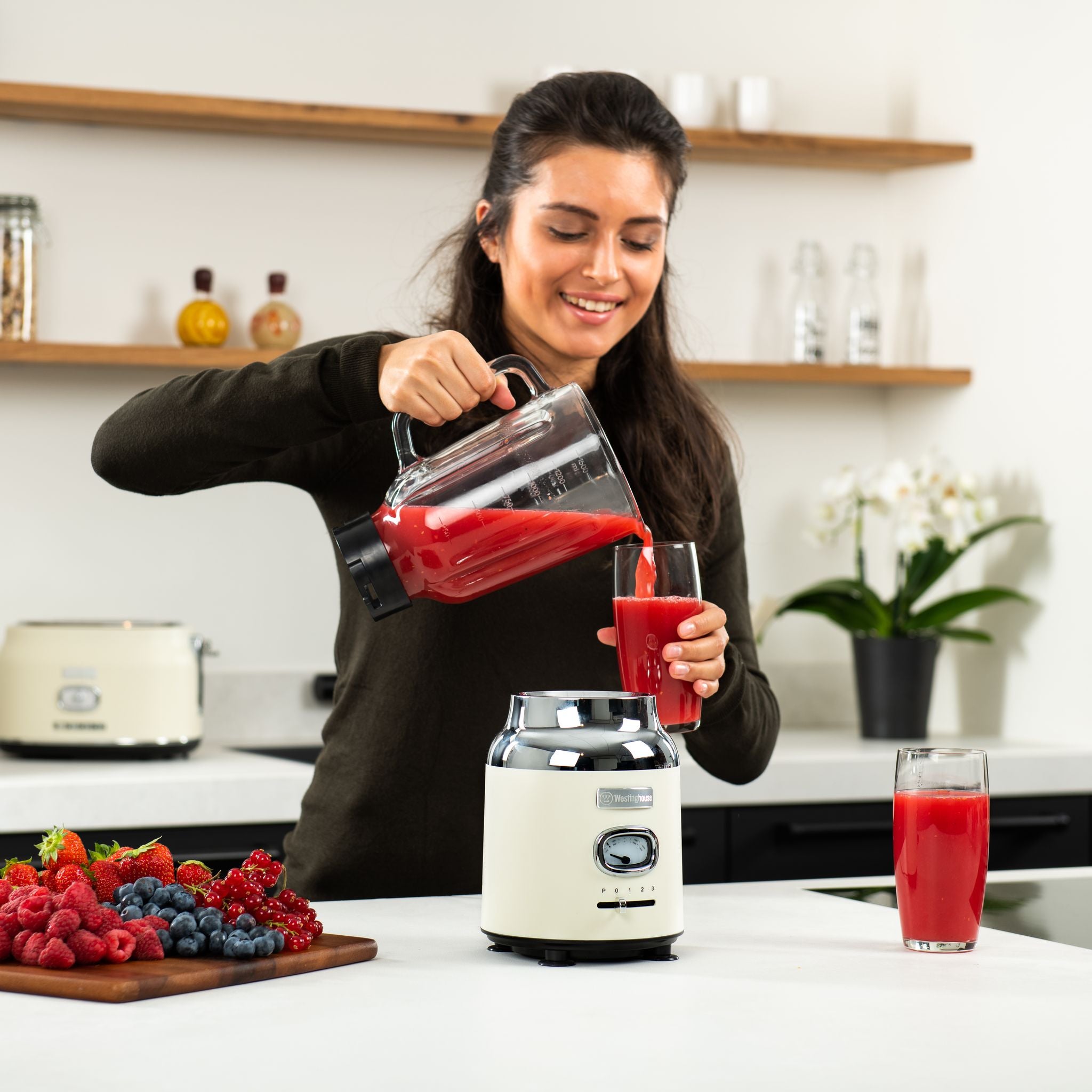 Westinghouse Retro Bordblender - 1.5L - Hvit